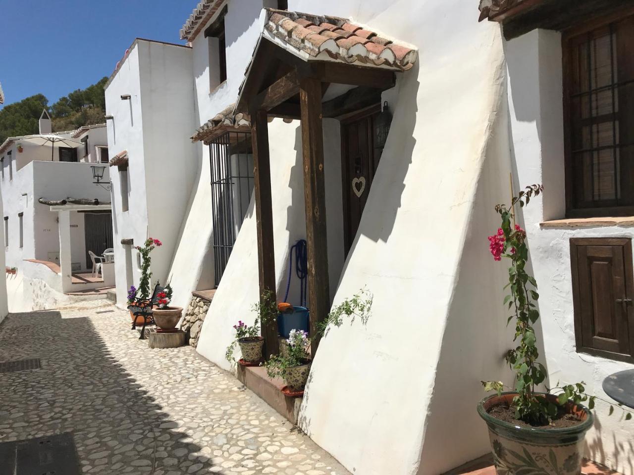 B&B The Lost Village El Acebuchal Frigiliana Exterior foto